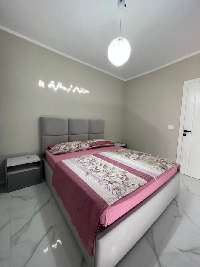 Modern Beachfront Apartments Sarandë 외부 사진
